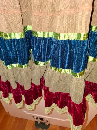 Espectacular falda larga bohemia con volantes