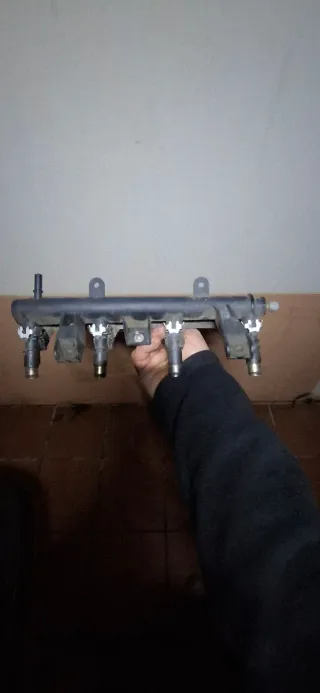 Rampa Inyectora Citroen Saxo 1.4 VTS