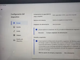Portátil táctil 360° Lenovo Yoga –SSD muy cuidado
