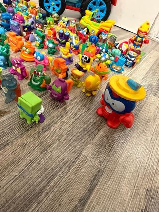 Camión Monster y Colección SuperThings