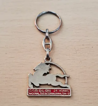 Llavero Pegaso con publicidad camiones iveco
