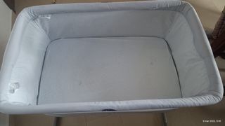 Cuna colecho bebé