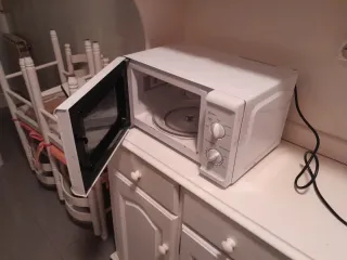 Microondas Blanco SVAN