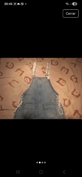 Mono vaquero desgastado