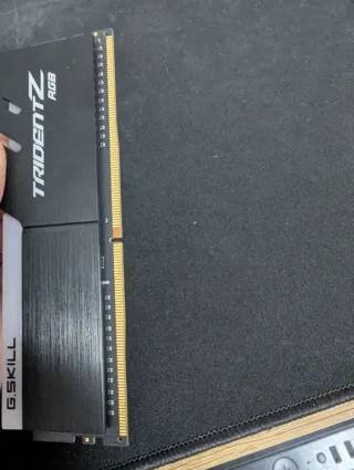 G.Skill Trident Z RGB RAM 8gb 3200