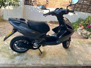 Yamaha Aerox 50cc Scooter