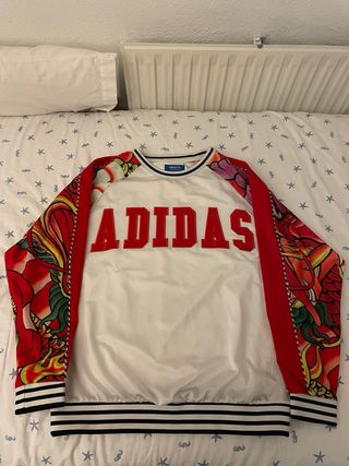 Sudadera Adidas Estampado Dragón Blanco