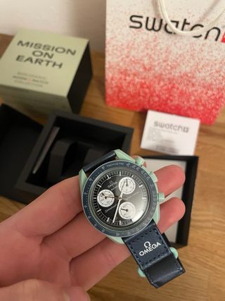 omega Swatch Moonswatch Mission to Earth