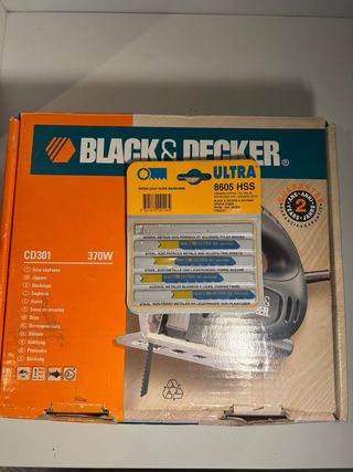 Sierra de calar Black & Decker CD301