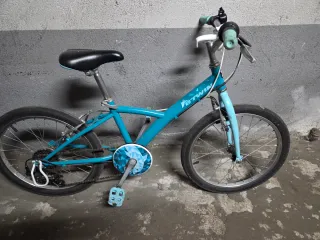 Bicicleta infantil azul