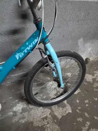 Bicicleta infantil azul