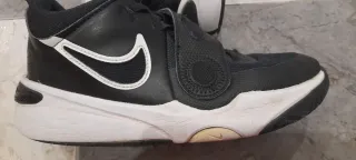 Zapatillas Nike Baloncesto velcro Talla 38