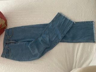 Calças de ganga com franjas