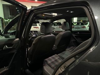 Volkswagen Golf 2.0 tsi 220cv GTI techo solar