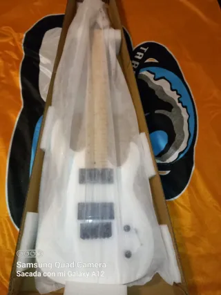 Guitarra Eléctrica Harley Benton R457MN WH