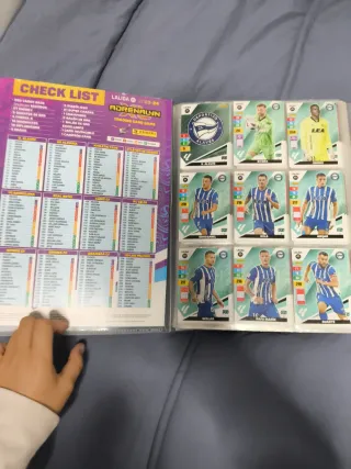 Álbum LALIGA Adrenalyn XL 2023-24 Completo