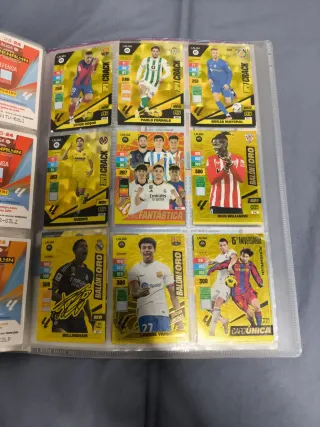 Álbum LALIGA Adrenalyn XL 2023-24 Completo