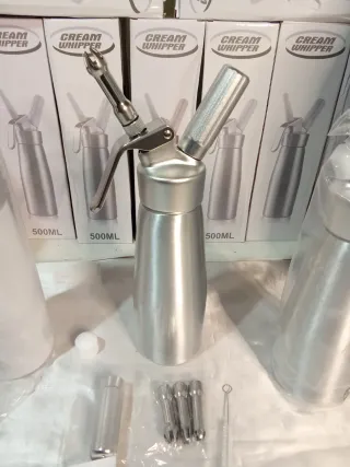 Sifone per panna montata, spume, creme