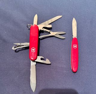 Coltelli Victorinox Rossi