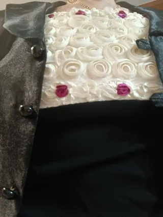 Vestido largo y chaqueta para ceremonias