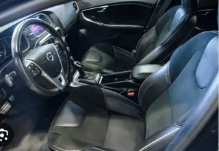 Volvo V40 D4 R-desing momentum aut.