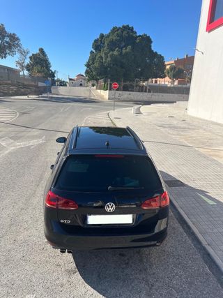 Volkswagen Golf 2016