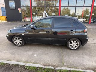 SEAT Ibiza 2004
