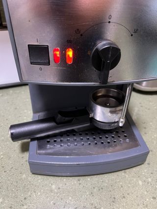 Cafetera Krups a reparar + accesorio