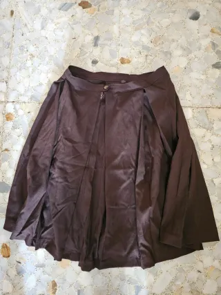 Falda de cuero estilo romano