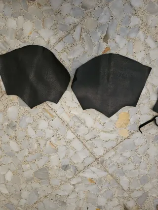 Falda de cuero estilo romano