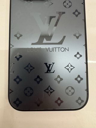 Cover iPhone 15 Pro Louis Vuitton