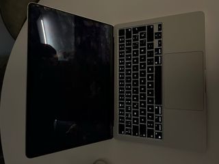 MacBook Air M2 2022 Plata