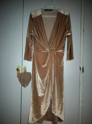 Vestido Beige Terciopelo