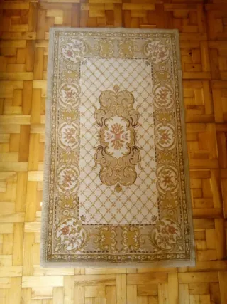Alfombra Beige y Dorada 1,30 x 0,7 m