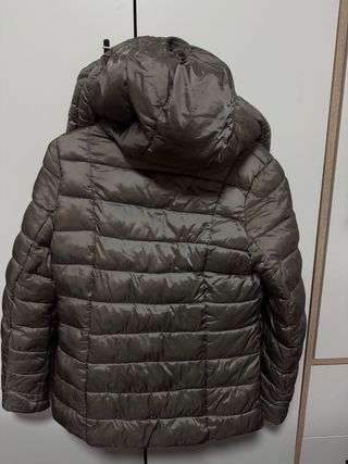 Abrigo acolchado mujer gris