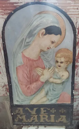 Lote 3 Ave María Escayola y 1 Sagrado Corazón