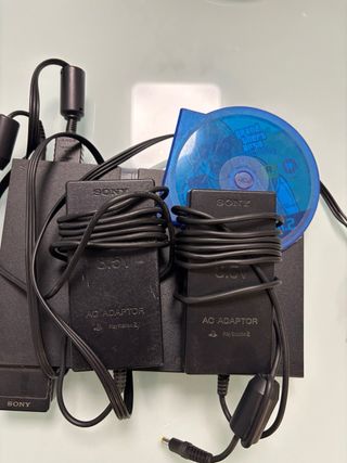 PlayStation 2 + 23 Juegos + Guitarra + Micrófonos