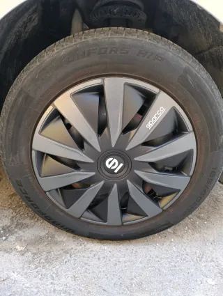 Tapacubos Sparco para llanta 14 y goma