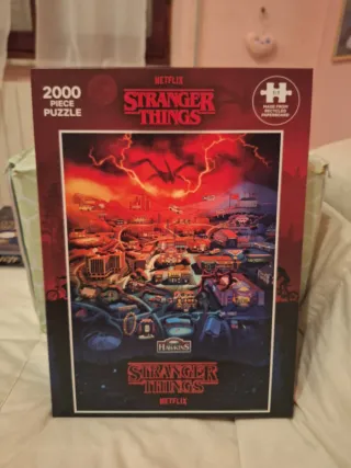 Puzzle Stranger Things 2000 pezzi Netflix