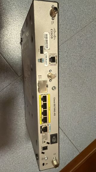 Router Cisco 887-VAG 4G LTE Antenas