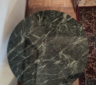 Mesa auxiliar de madera y mármol