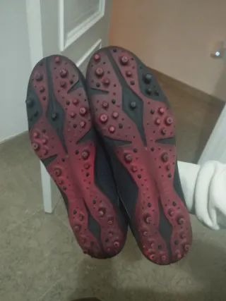 Botas de fútbol negras talla 40