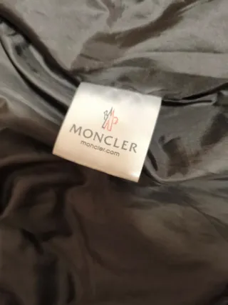 Gilet Moncler nero lucido