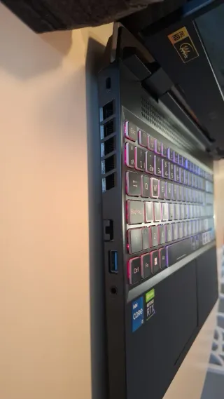 Portaril Gamer Acer Nitro 5 Negro