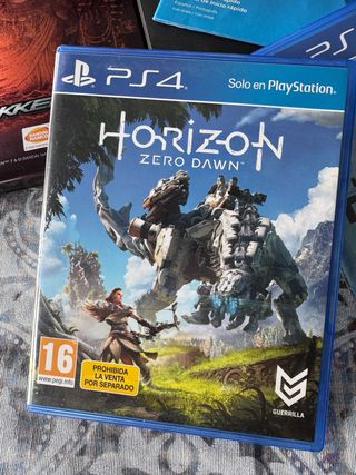 Consola PS4 Slim Negra + 2 Mandos + 14 Juegos