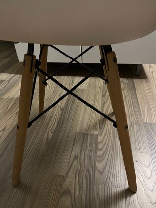 Sillas estilo nórdico blanca y madera. Pack de 4