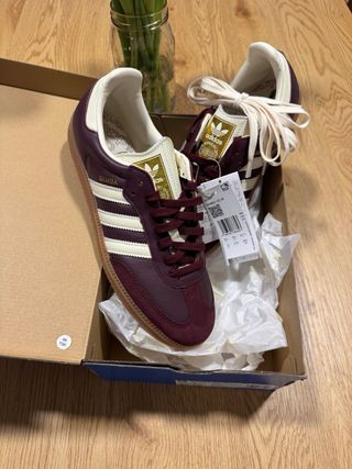 Adidas Samba OG Granate Dorado Talla 42.5