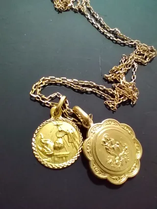 Collar y 2 Colgantes De oro 18k