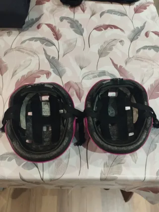 Casco de bicicleta rosa para niña