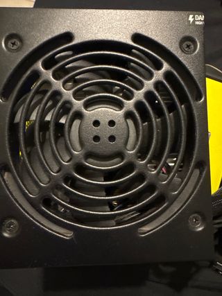 Fuente de alimentación Corsair CX650